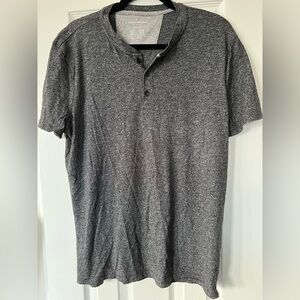 Banana Republic Quick Dry Henley T-Shirt
